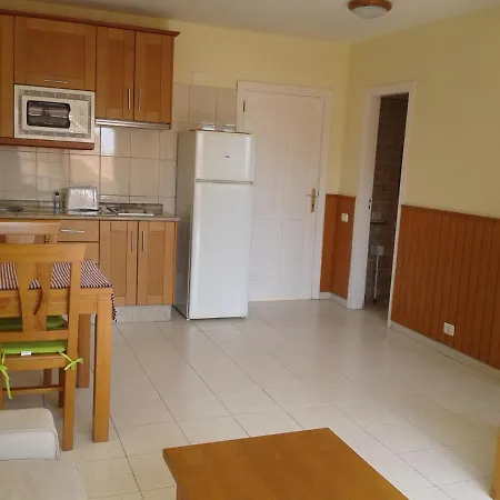 Gepflegte Apartment-anlage Mit Pool Und Garten La Playa de la Calera