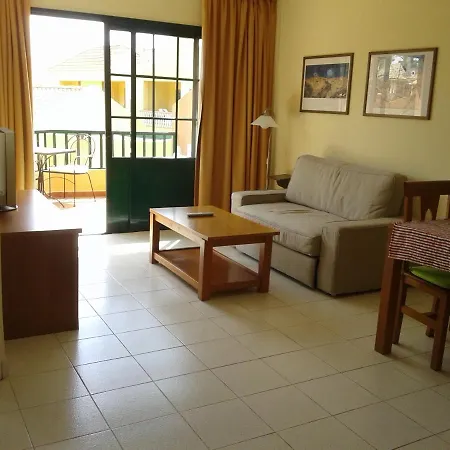 Gepflegte Apartment-anlage Mit Pool Und Garten Apartment La Playa de la Calera